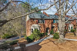 6405 Windsor Trace Dr, Peachtree Corners, GA 30092 - Photo 3