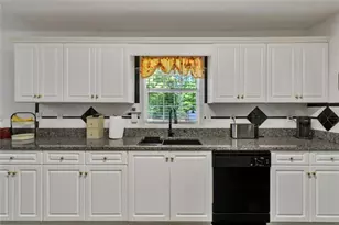 195 Vincent Ct, Dallas, GA 30157 - Photo 9