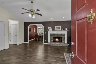 195 Vincent Ct, Dallas, GA 30157 - Photo 5