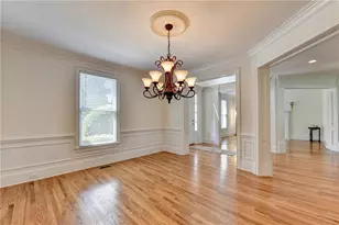 7580 Weston Club Dr, Suwanee, GA 30024 - Photo 21