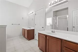 2102 Cathcart Ct, Lawrenceville, GA 30045 - Photo 19
