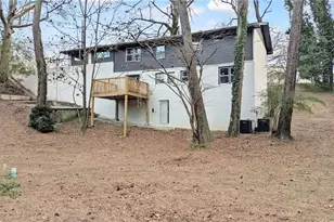 2851 Headland Dr, Atlanta, GA 30344 - Photo 9