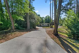 2061 Shady Ln, Tucker, GA 30084 - Photo 3