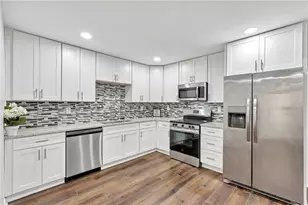 762 Maple Dr, Riverdale, GA 30274 - Photo 13