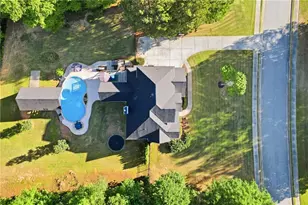 460 Persimmon Dr, Sharpsburg, GA 30277 - Photo 45