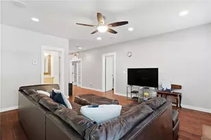 460 Persimmon Dr, Sharpsburg, GA 30277 - Photo 7
