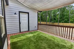 2115 Huntington Dr, Loganville, GA 30052 - Photo 11