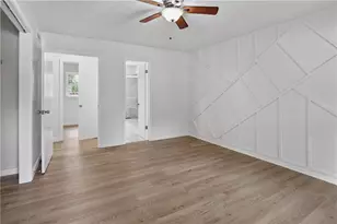 2115 Huntington Dr, Loganville, GA 30052 - Photo 13