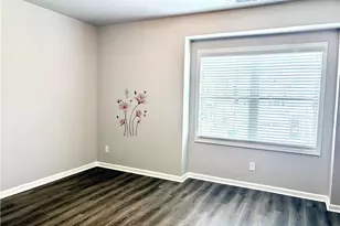 2418 Ivy Meadow Ln, Buford, GA 30519 - Photo 13