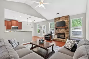 1609 Lake Holcomb Ln, Marietta, GA 30062 - Photo 7