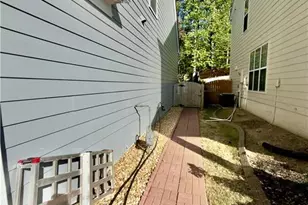 515 Friars Head Dr, Suwanee, GA 30024 - Photo 3