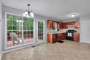 4400 Autumn Glo Ct, Douglasville, GA 30135 - Photo 11