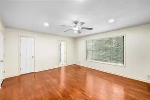 234 Shadow Lake Dr SW, Lilburn, GA 30047 - Photo 31