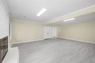 234 Shadow Lake Drive SW, Lilburn, GA 30047 - Photo 11