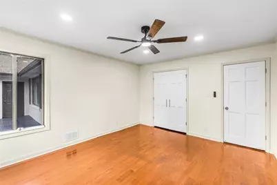 234 Shadow Lake Drive SW, Lilburn, GA 30047 - Photo 17