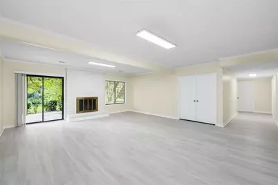 234 Shadow Lake Drive SW, Lilburn, GA 30047 - Photo 21