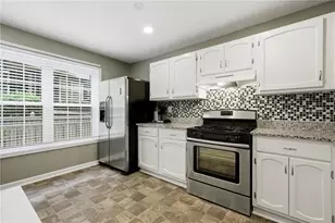 1355 N Crossing Dr NE, Atlanta, GA 30329 - Photo 3