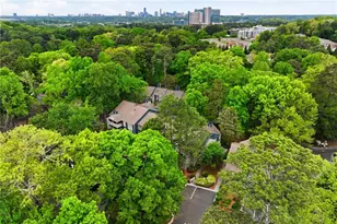 1355 N Crossing Dr NE, Atlanta, GA 30329 - Photo 17