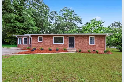 420 Georgia Avenue, Fayetteville, GA 30214 - Photo 1
