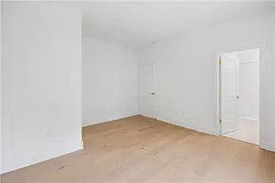 10745 Waters Rd, Alpharetta, GA 30022 - Photo 47