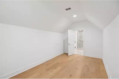 10745 Waters Road, Alpharetta, GA 30022 - Photo 35