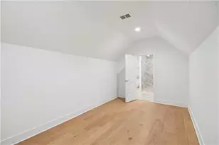10745 Waters Rd, Alpharetta, GA 30022 - Photo 35