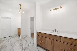 10745 Waters Rd, Alpharetta, GA 30022 - Photo 29