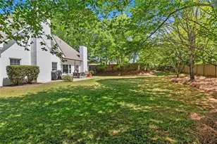 1610 Oakfield Ln, Roswell, GA 30075 - Photo 37