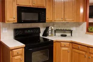 3233 Glenloch Pl, Lawrenceville, GA 30044 - Photo 7