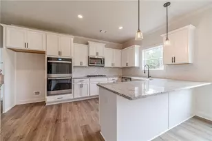 215 Pinewood Dr, Covington, GA 30014 - Photo 15