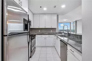 3338 Peachtree Rd NE, Atlanta, GA 30326 - Photo 11
