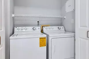3338 Peachtree Rd NE, Atlanta, GA 30326 - Photo 19