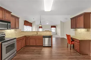 2055 Hickory Station Cir, Snellville, GA 30078 - Photo 9