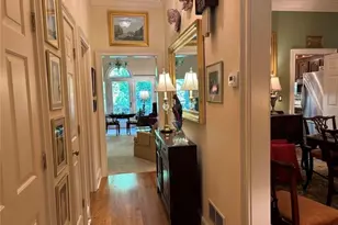 9385 Knollcrest Blvd, Johns Creek, GA 30022 - Photo 11