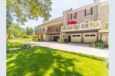 9385 Knollcrest Boulevard, Johns Creek, GA 30022 - Photo 3