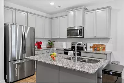 252 Regent Park, Hoschton, GA 30548 - Photo 5