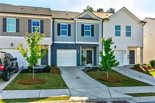 252 Regent Pk, Hoschton, GA 30548 - Photo 1