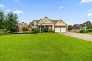 86 Colonial Cir NW, Cartersville, GA 30120 - Photo 1