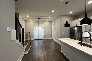 2011 Oak Ln NW, Atlanta, GA 30318 - Photo 3