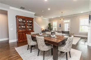 130 Clover Ct, Roswell, GA 30075 - Photo 3