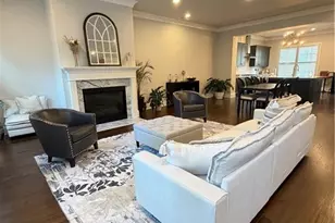 130 Clover Ct, Roswell, GA 30075 - Photo 7