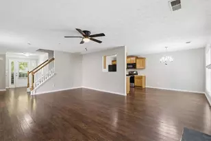 2013 Briar Creek Ct NE, Conyers, GA 30012 - Photo 9