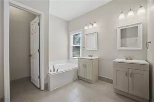 425 Tramore Ct, Roswell, GA 30075 - Photo 9