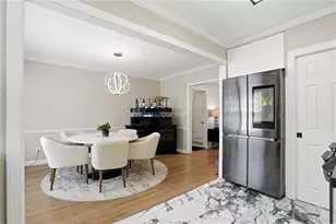 3669 Peachtree Road NE, Atlanta, GA 30319 - Photo 13