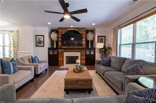 1098 Leybourne Cove, Lawrenceville, GA 30045 - Photo 9