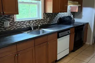 242 Allison Dr, Dallas, GA 30157 - Photo 3