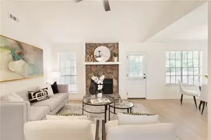 240 Chase Woods Cir, Jonesboro, GA 30236 - Photo 15