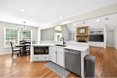5633 Peace Avenue, Braselton, GA 30517 - Photo 13
