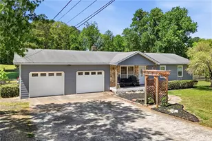 971 Pinyan Ln, Canton, GA 30115 - Photo 3