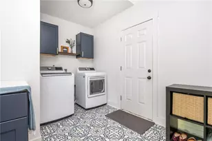 1461 Lively Ridge Rd NE, Atlanta, GA 30329 - Photo 11